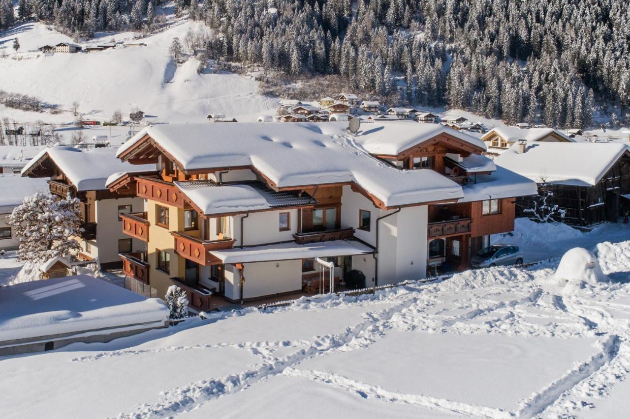Апартаменти Haus Rosmarie Нойштіфт-ім-Штубайталь Екстер'єр фото