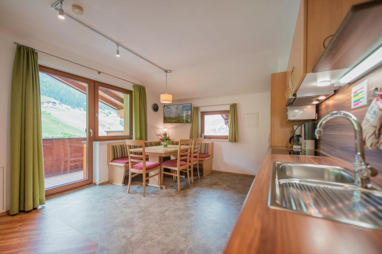 Апартаменти Haus Rosmarie Нойштіфт-ім-Штубайталь Екстер'єр фото