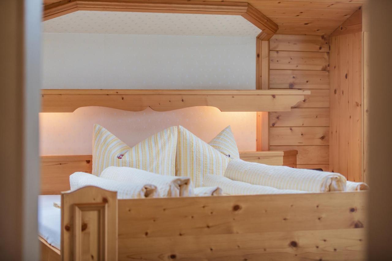Апартаменти Haus Rosmarie Нойштіфт-ім-Штубайталь Екстер'єр фото