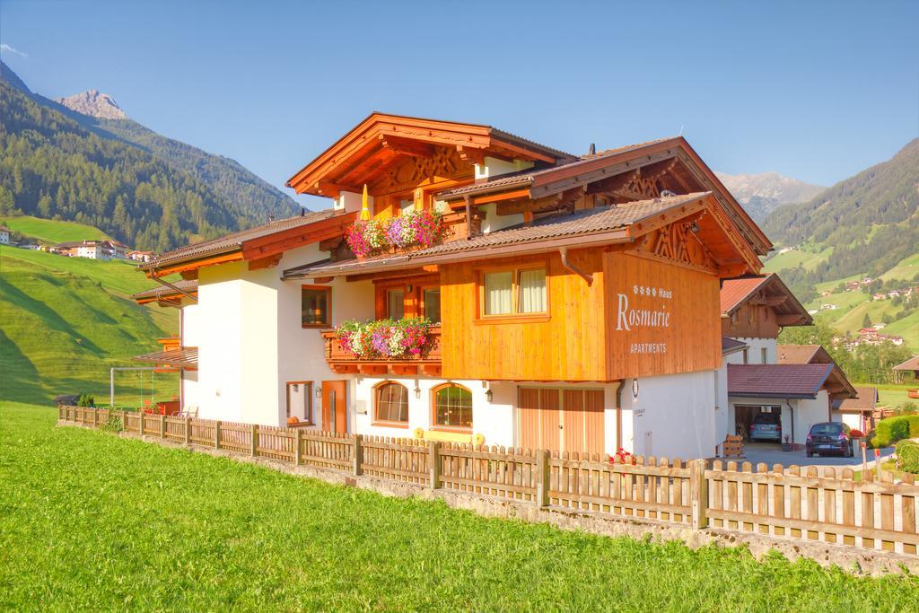 Апартаменти Haus Rosmarie Нойштіфт-ім-Штубайталь Екстер'єр фото